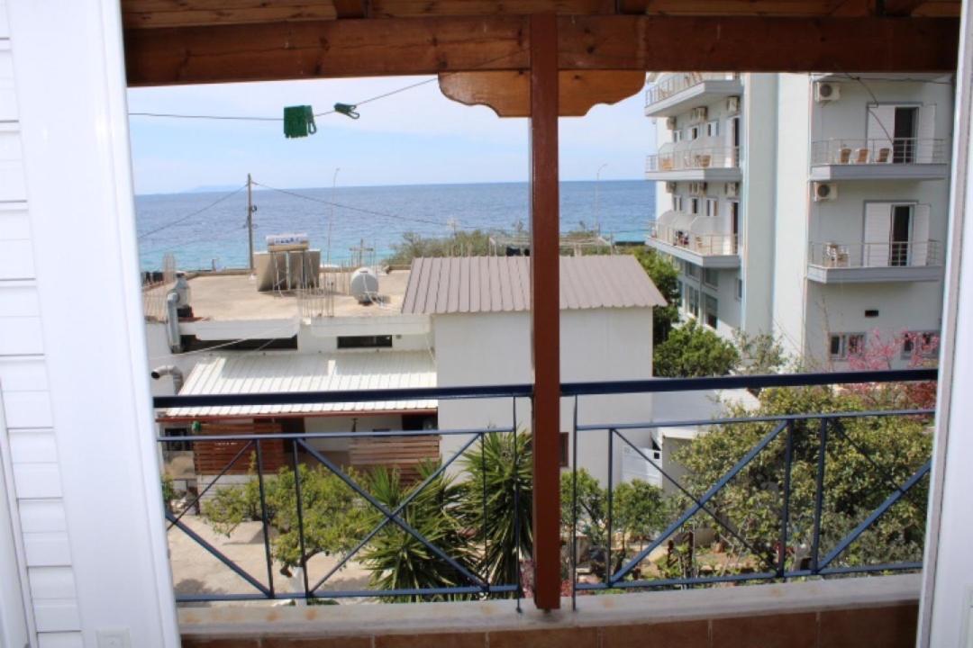 Hotel Portokali Himare Exterior foto