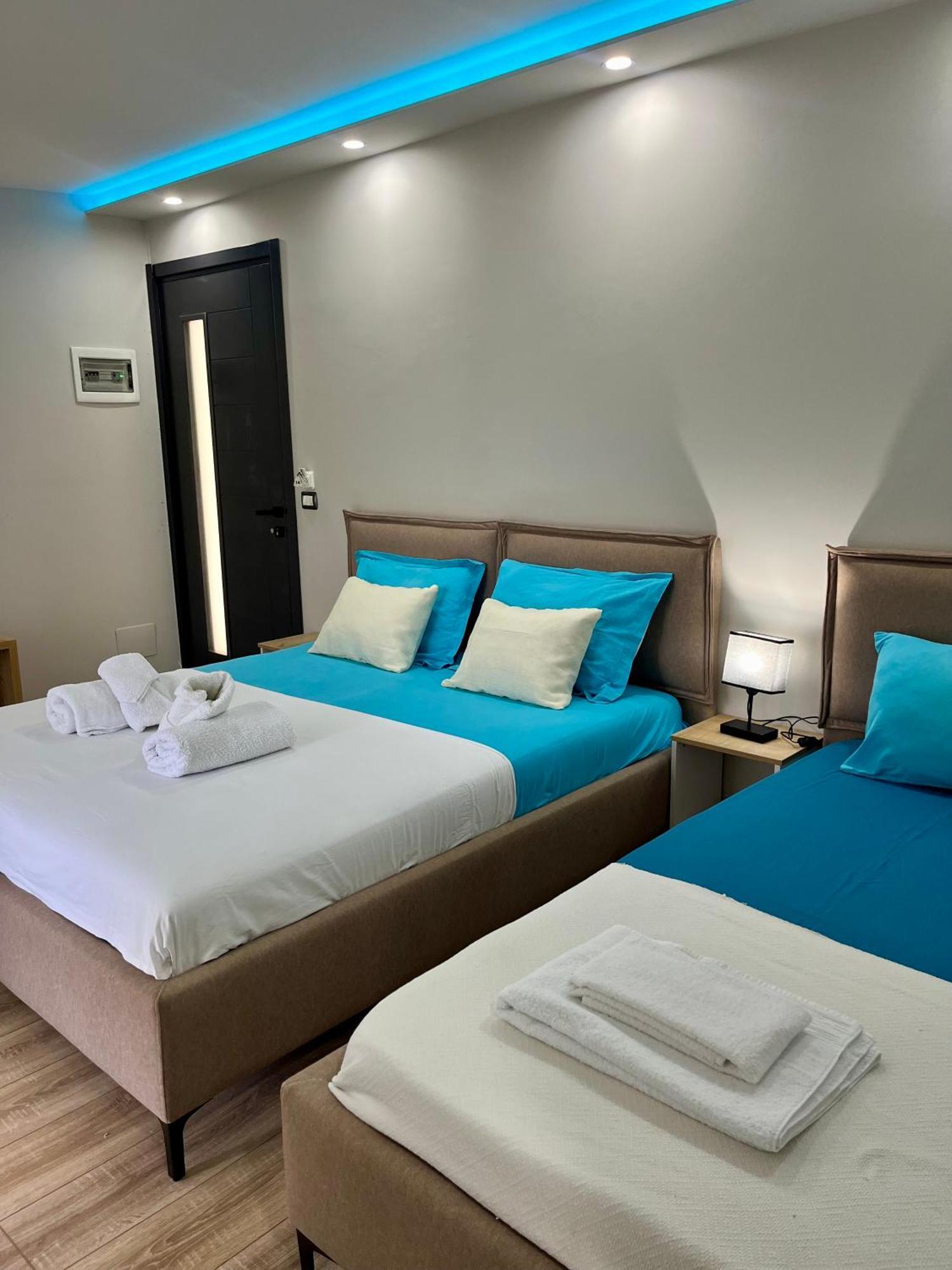 Hotel Portokali Himare Exterior foto