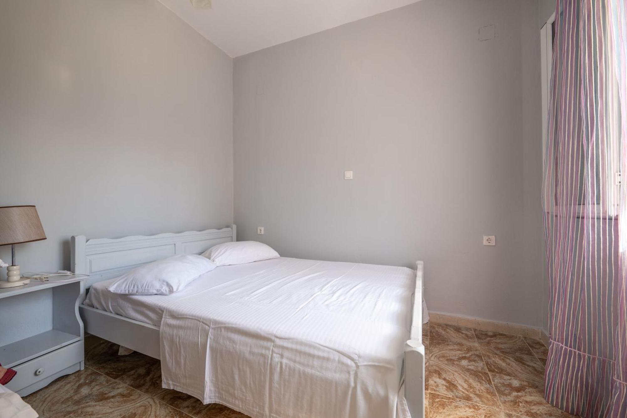 Hotel Portokali Himare Exterior foto